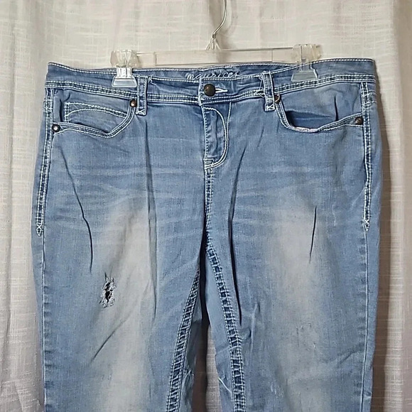 MAURICES JEANS - Picture 2 of 6